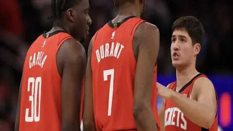 斯普利特传奇！克林根每晚绽放光芒，赛场霸主之路越走越稳！